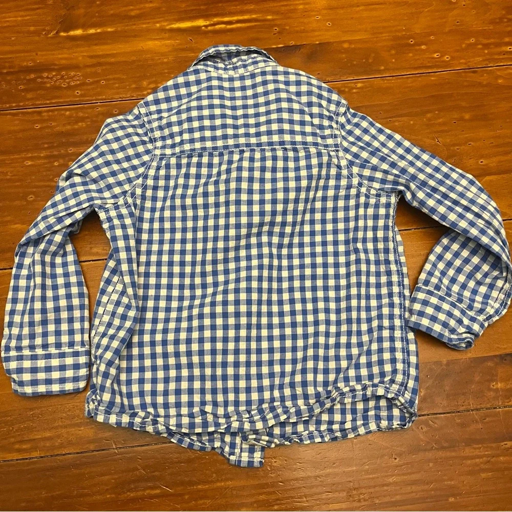 Oshkosh B’Gosh Boys Size 5T Blue Long Sleeve  Gingham Button Down Shirt